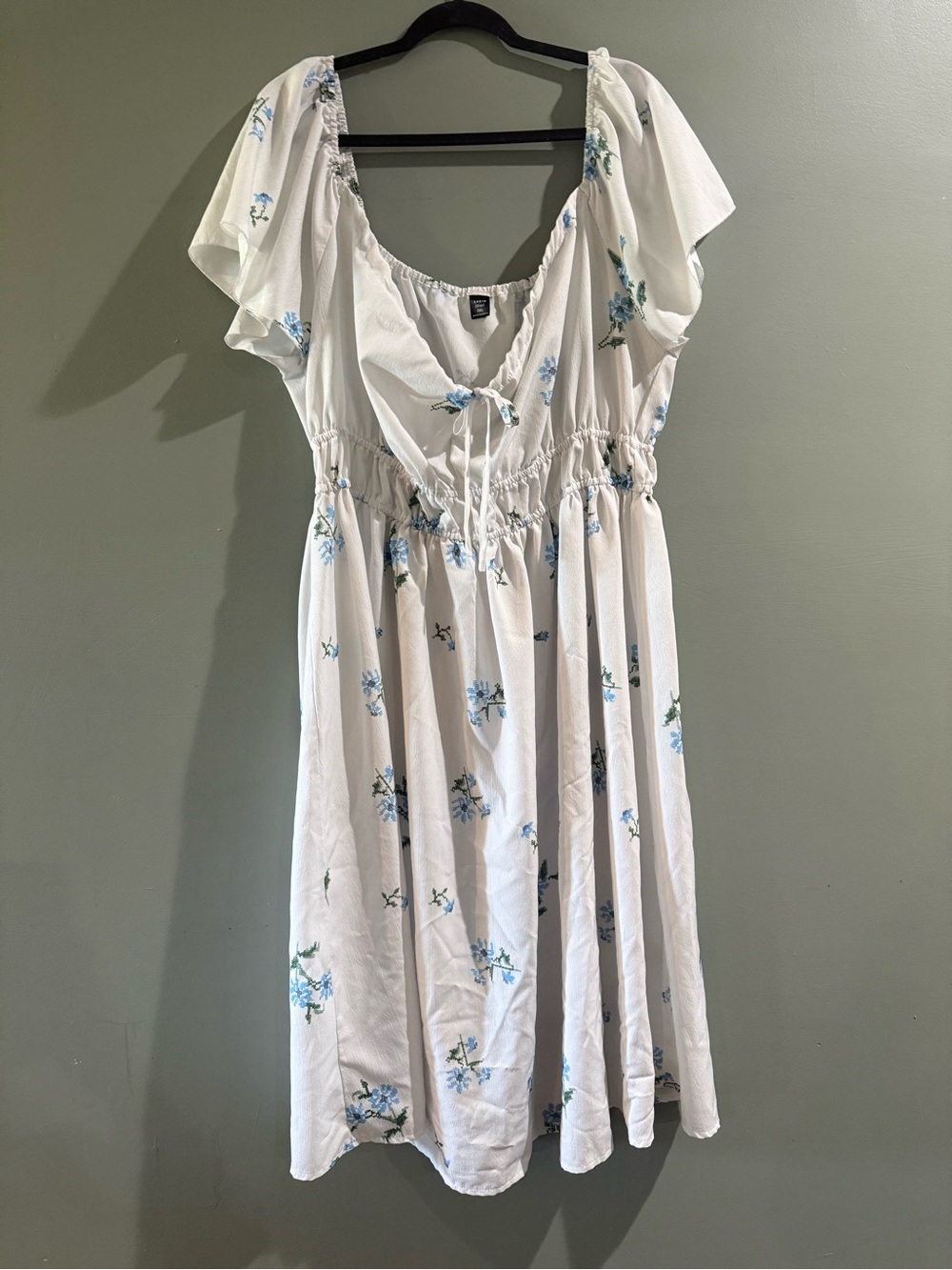 SHEIN White Midi Dress with Blue Floral Print